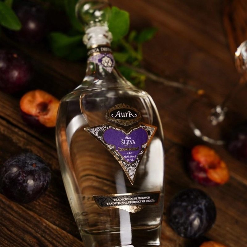 Aura Pflaume Slivovitz 0,7L (2) Aura Pflaume Slivovitz 0,7L (2)